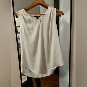 Banana Republic cream tank